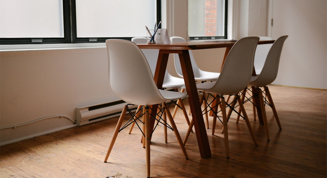 unsplash-white-chairs