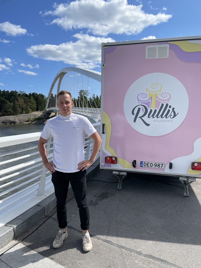Kim Riuttamäki ja Rullis Oy