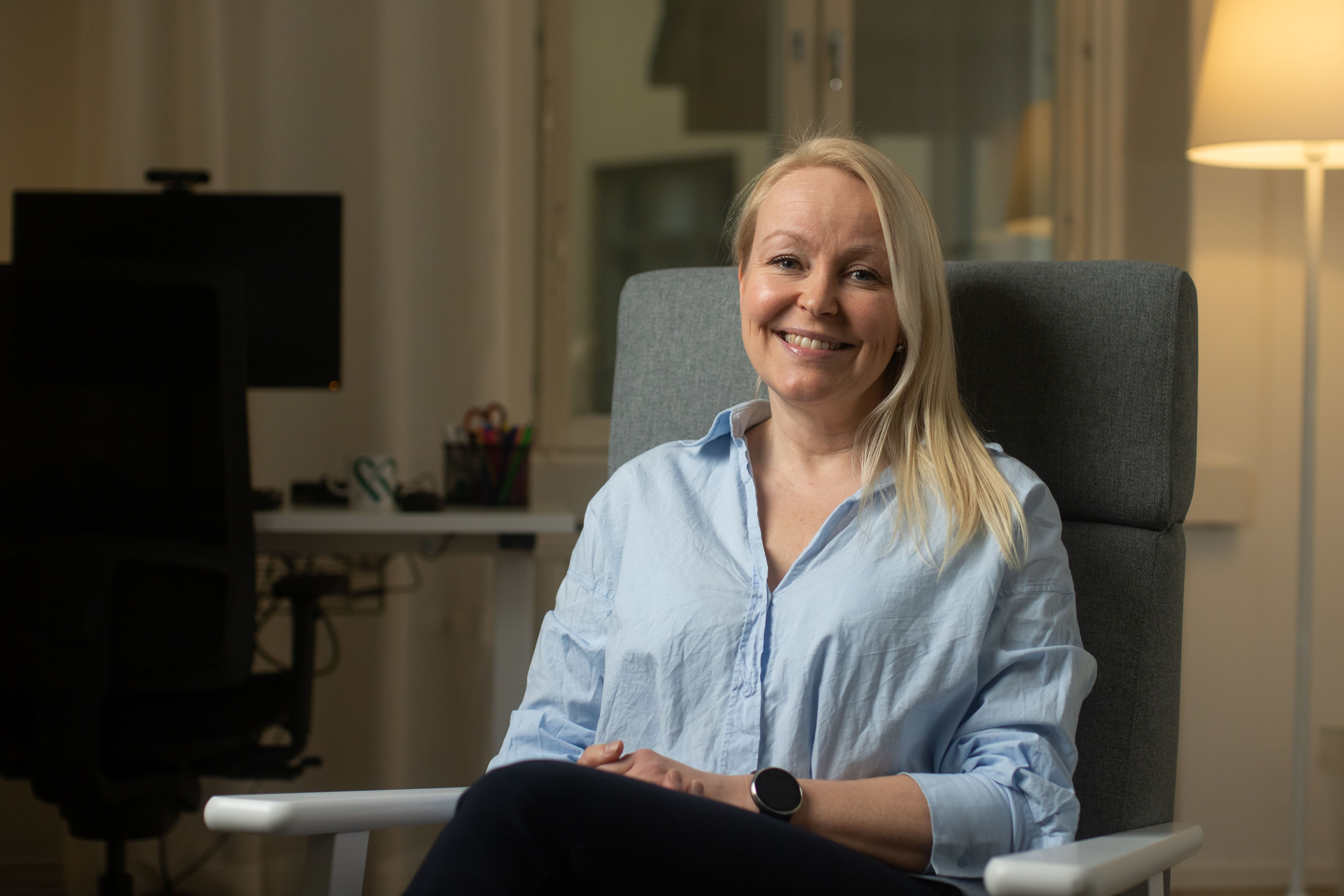 Psykoterapeutti Johanna viihtyy työssään ”hävyttömän hyvin” – harvinainen yhdistelmä tekee Mehiläisestä alan ammattilaisten ykkösvalinnan